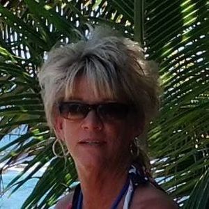 Meet your Posher, Teresa